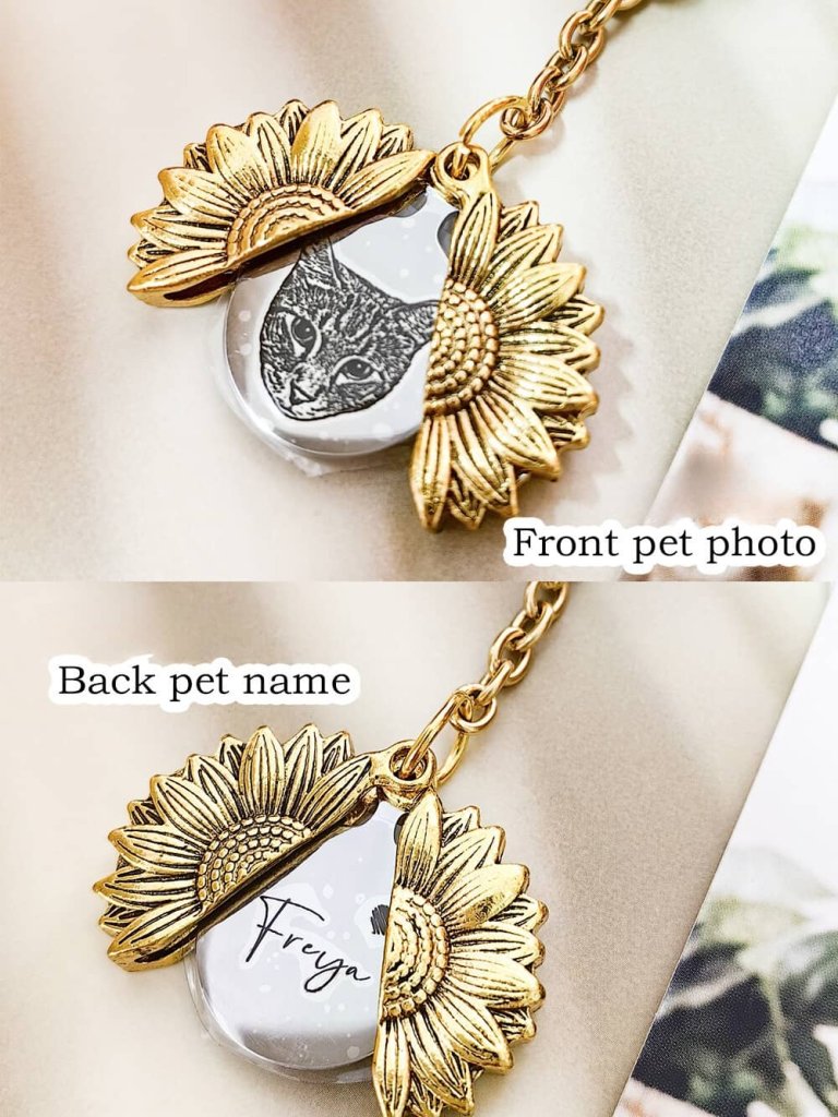 Custom Pet Vintage Sunflower Ornament Personalised Keychain Gold and Silver 2