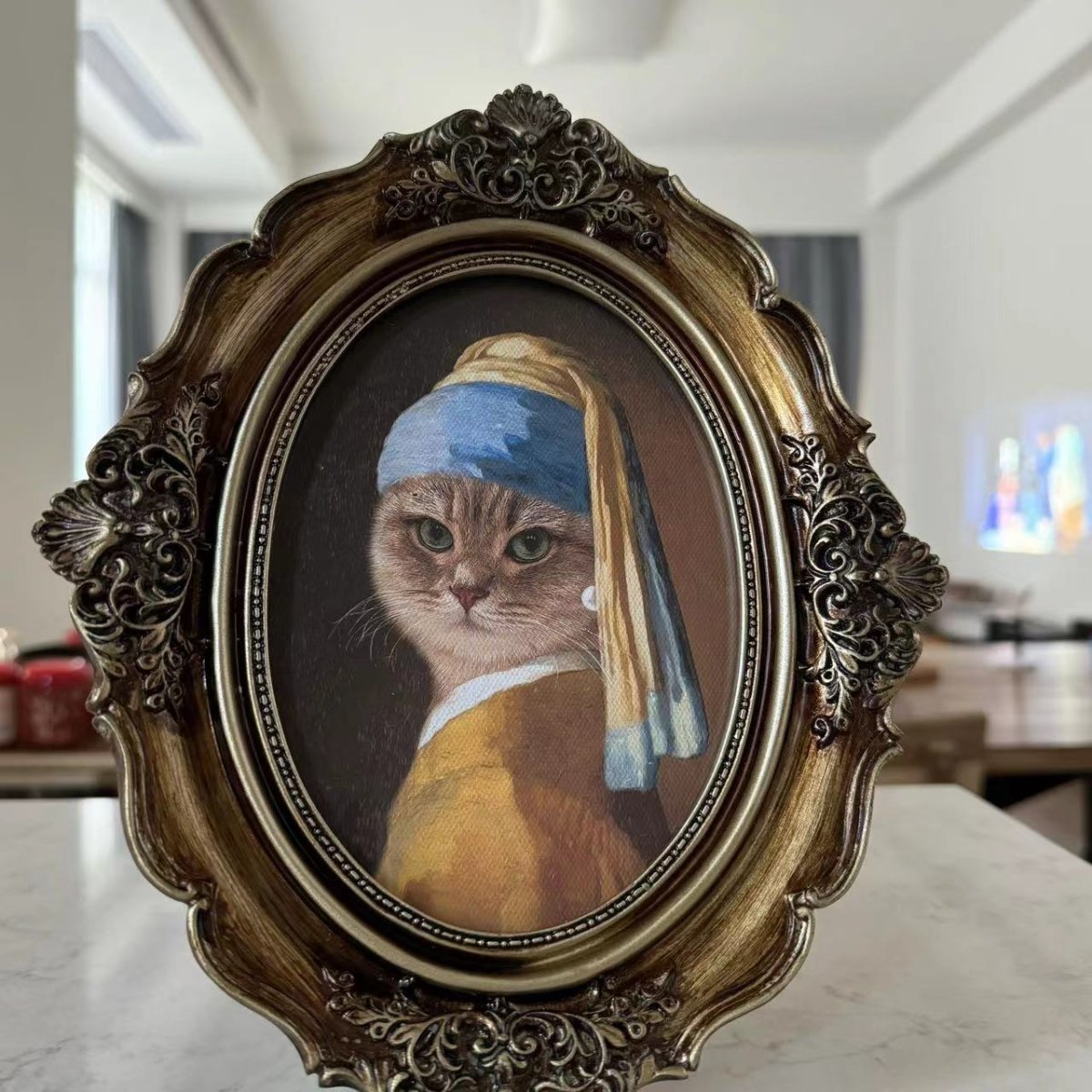 Place Custom Pet Portrait With Vintage Frame – Female Pets
